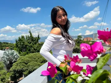 Angie_Williams  live sex cam