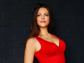 FireHeartedVain  live sex cam