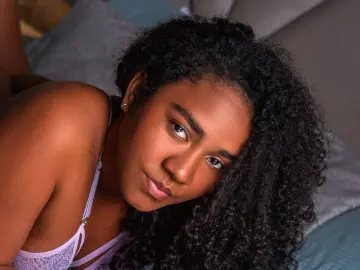 AmaraRuiz229  live sex cam