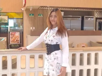 Annaknight  live sex cam