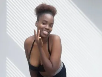 SexybaddieONE  live sex cam