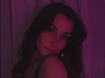 Sweet_But_Nasty  live sex cam