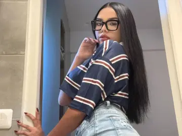 Dailyn4730  live sex cam