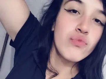 AbigailAura69  live sex cam