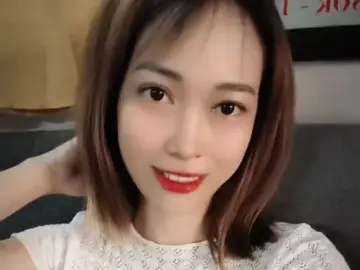 Farrah69  live sex cam