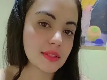 Lauraura2778  live sex cam