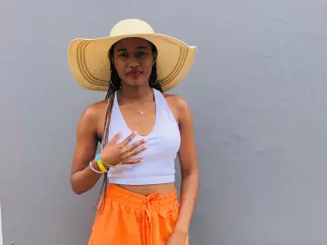 Dimples  live sex cam