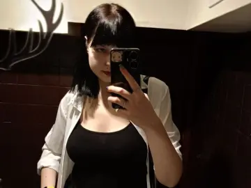 Sofia_Sterns  live sex cam