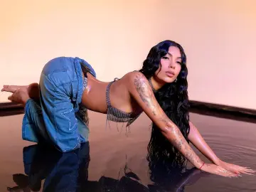 AlisonRossi  live sex cam