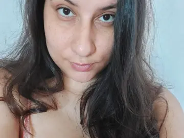 Julieboop4  live sex cam