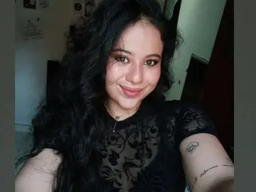 Dafne_Cleo  live sex cam