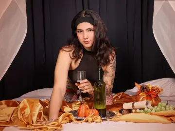 VictoriaVonTessee  live sex cam