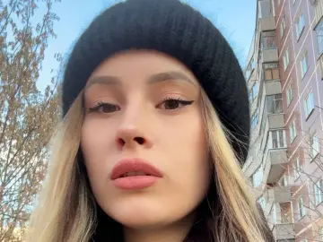 Emily_Bridget  live sex cam