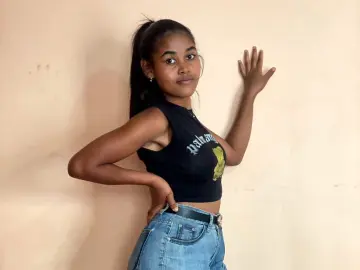 IndianaShowFresh  live sex cam