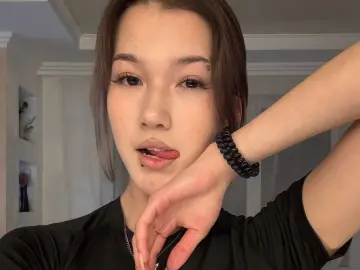 Lildomii  live sex cam