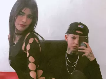 NicoAndCoraline  live sex cam