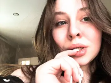 AnnetteLaurent  live sex cam