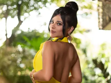 PaulinaValley  live sex cam