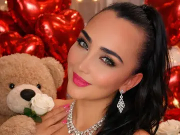 EvangelineWalker  live sex cam