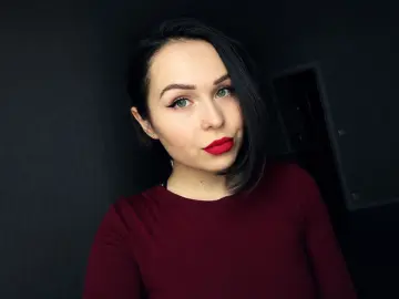 MiraCurtiz  live sex cam