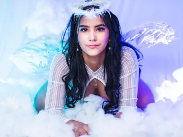 SophiaHaywood  live sex cam