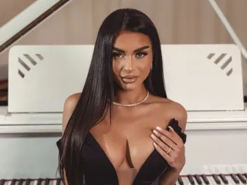 LexyNess  live sex cam