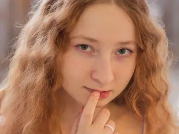 MadgeRemerez  live sex cam