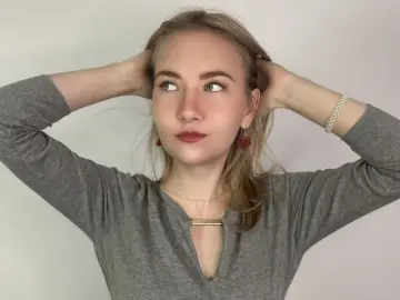 HisakoHenn  live sex cam