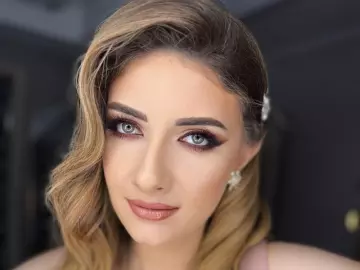 AliciaGreen  live sex cam