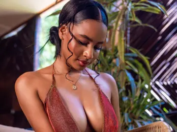 KellyBelle  live sex cam