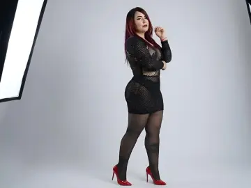 CarolaineFoster  live sex cam