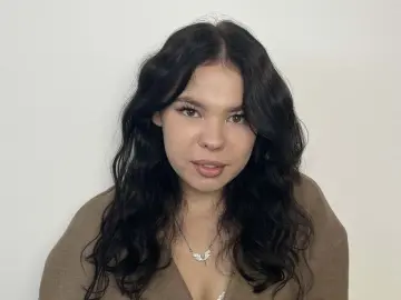 EmaRushlow  live sex cam