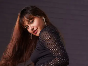 AshiaEktaa  live sex cam