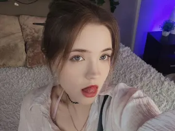 MonnieMoniz  live sex cam