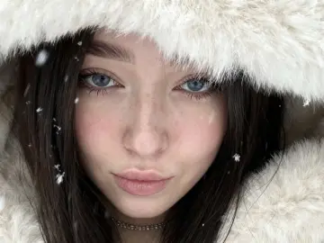 NovaRei  live sex cam