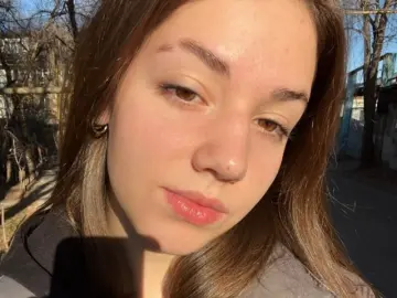 EviaCasini  live sex cam
