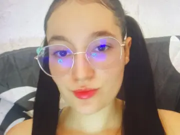 KristalVegga  live sex cam
