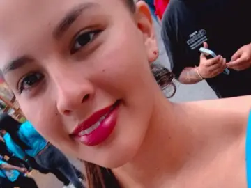 MiaRosele  live sex cam