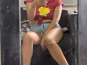 VictoriaReinoso  live sex cam