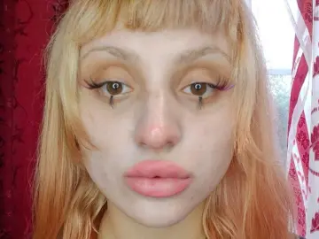 LeylaHugg  live sex cam