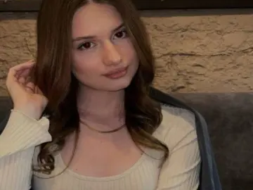 SereneLee  live sex cam