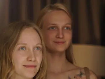 CorettaAndLillia  live sex cam