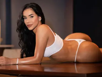 Alison  live sex cam