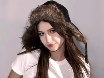 AmmieRector  live sex cam