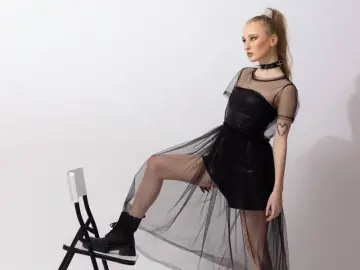 MarciePalmiotto  live sex cam