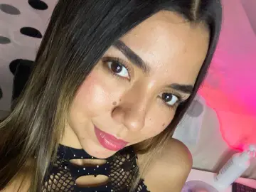 ElizaNinaFox  live sex cam