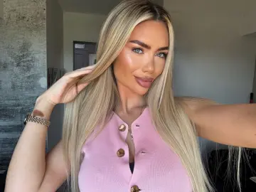 ErikaBonnie  live sex cam