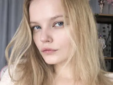 PetrinaKoehl  live sex cam