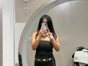 SaraMehta  live sex cam