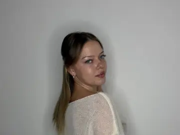 RubieMenso  live sex cam